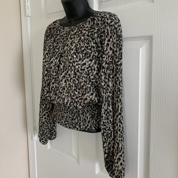 White House Black Market Women´s Dolman Top Blouse, Size XS - Picture 2 of 12